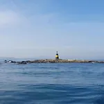 De A 700 Metres De La Plage, Totalement Independant Et Accessible Par Un Escalier Exterieur *