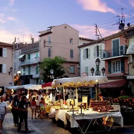 De A 700 Metres De La Plage, Totalement Independant Et Accessible Par Un Escalier Exterieur Apartment